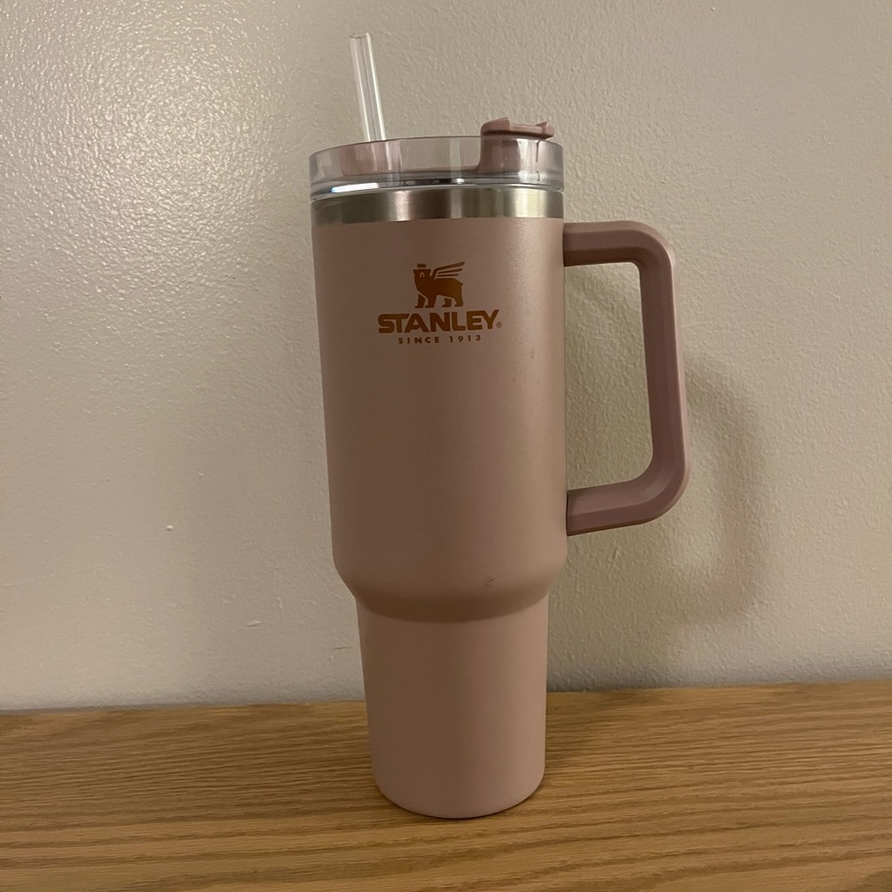 RARE Strawflower Pink Stanley Quencher h2.0 Tumbler, 40 oz